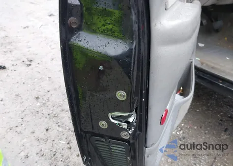 1997 Chevrolet K1500 Fleetside z USA, uszkodzony, nr VIN 2GCEK19R3V1148422